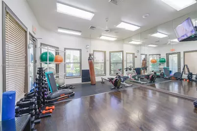 1448 Mariner Way, Hollywood, FL 33019 - Photo 57