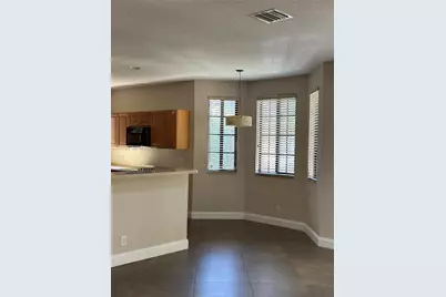2810 Center Court Dr #3-29, Weston, FL 33332 - Photo 5