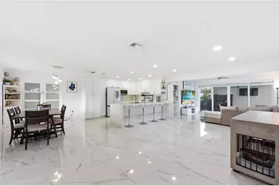 1101 NW 86th Ter, Pembroke Pines, FL 33024 - Photo 5