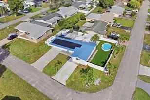 1101 NW 86th Terrace, Pembroke Pines, FL 33024 - Photo 35