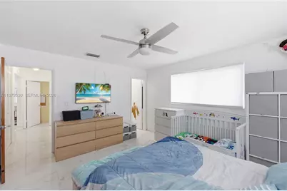 1101 NW 86th Ter, Pembroke Pines, FL 33024 - Photo 15