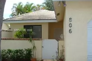 806 Maplewood Dr, Greenacres, FL 33415 - Photo 1