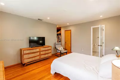 1449 Baracoa Ave, Coral Gables, FL 33146 - Photo 13
