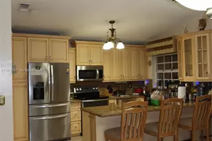 910 SW 140th Ave, Miami, FL 33184 - Photo 19