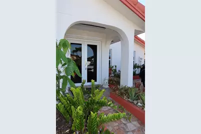 910 SW 140th Ave, Miami, FL 33184 - Photo 3