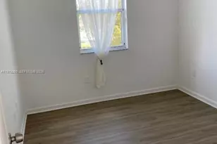 3760 NE 9th Ct, Homestead, FL 33033 - Photo 17