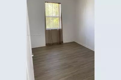 3760 NE 9th Ct, Homestead, FL 33033 - Photo 13