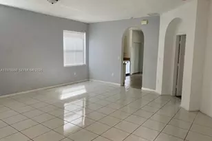 3760 NE 9th Ct, Homestead, FL 33033 - Photo 5