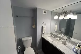 18031 Biscayne Blvd, Aventura, FL 33160 - Photo 15