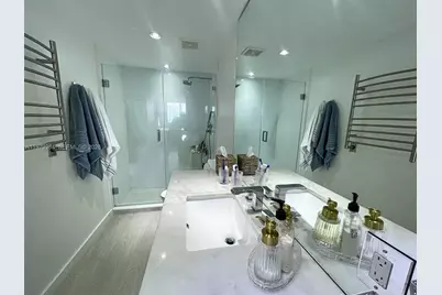 500 Bayview Dr #1123, Sunny Isles Beach, FL 33160 - Photo 11
