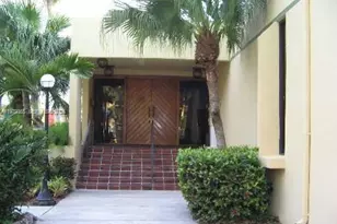 8015 SW 107th Ave, Miami, FL 33173 - Photo 35