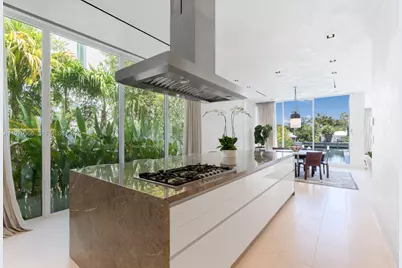 1051 W 48th St #4, Miami Beach, FL 33140 - Photo 23