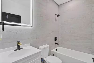 710 Bedford Point Ave, Lehigh Acres, FL 33974 - Photo 25