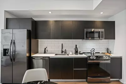 398 NE 5th St #4410, Miami, FL 33132 - Photo 5