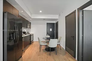 398 NE 5th St, Miami, FL 33132 - Photo 7