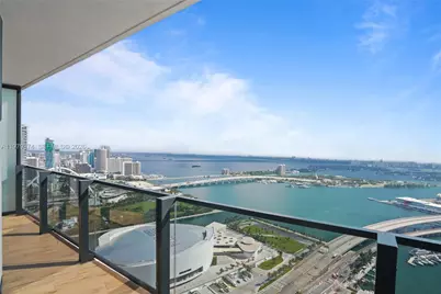 398 NE 5th St #4410, Miami, FL 33132 - Photo 13