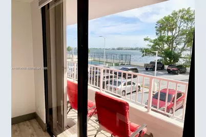 200 SE 15th Rd #3J, Miami, FL 33129 - Photo 3