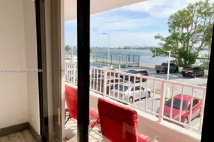 200 SE 15th Rd, Miami, FL 33129 - Photo 3