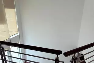 41 SE 5th St, Miami, FL 33131 - Photo 5