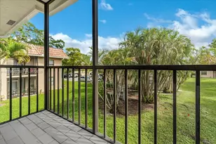 6832 S Palmetto Cir S, Boca Raton, FL 33433 - Photo 17