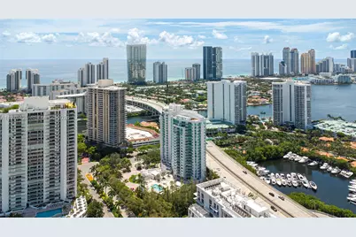 19400 Turnberry Way #932, Aventura, FL 33180 - Photo 41