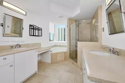 19400 Turnberry Way #932, Aventura, FL 33180 - Photo 13