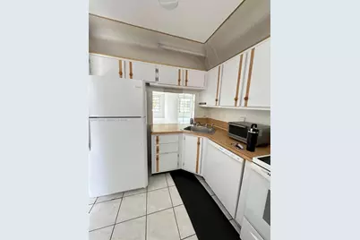 7450 NW 17th St #306, Plantation, FL 33313 - Photo 9