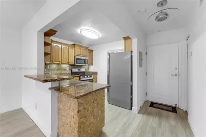 7840 Camino Real #P-107, Miami, FL 33143 - Photo 3