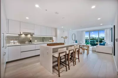 9201 E Bay Harbor Dr #503, Bal Harbour, FL 33154 - Photo 11