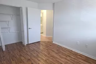 15761 SW 137th Ave, Miami, FL 33177 - Photo 9