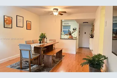 483 N Pine Island Rd #C205, Plantation, FL 33324 - Photo 7