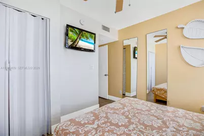 5600 Collins Ave #16B, Miami Beach, FL 33140 - Photo 15