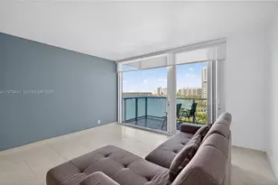 1000 West Ave, Miami Beach, FL 33139 - Photo 17