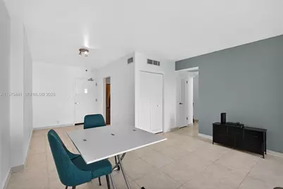 1000 West Ave #923, Miami Beach, FL 33139 - Photo 19