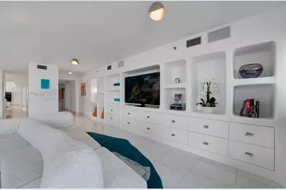 5801 Collins Ave #1200, Miami Beach, FL 33140 - Photo 5