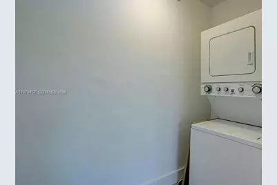 1335 NE 5th Ave #7, Fort Lauderdale, FL 33304 - Photo 11