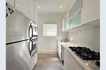 840 10th St #10, Miami Beach, FL 33139 - Photo 7