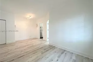 840 10th St, Miami Beach, FL 33139 - Photo 9