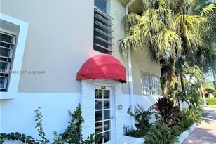 840 10th St, Miami Beach, FL 33139 - Photo 17