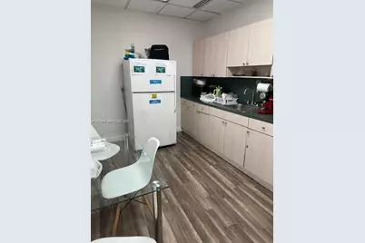 900 NE 125th St #221, North Miami, FL 33161 - Photo 1