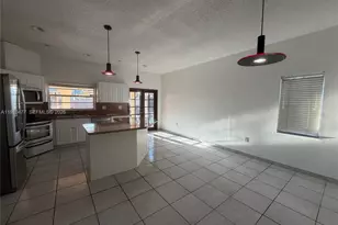 1090 NW 128th Ct, Miami, FL 33182 - Photo 15