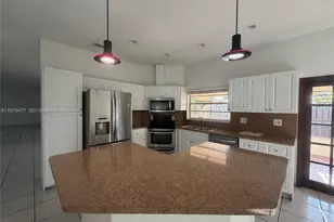 1090 NW 128th Ct, Miami, FL 33182 - Photo 19