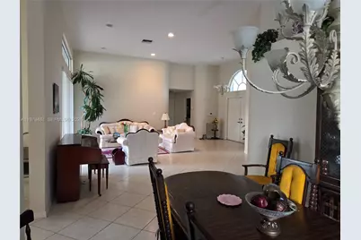 17594 SW 12th St, Pembroke Pines, FL 33029 - Photo 3