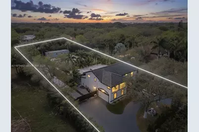 7830 SW 120th St, Pinecrest, FL 33156 - Photo 3