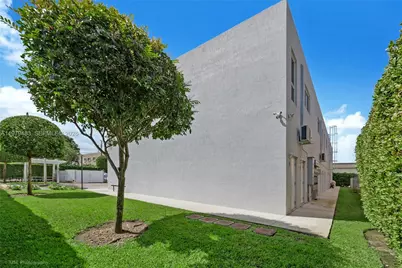 13040 SW 123rd Ave, Miami, FL 33186 - Photo 3