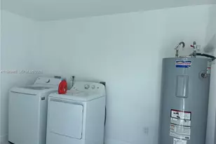 3340 SW 94th Pl, Miami, FL 33165 - Photo 19