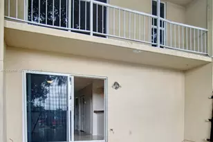 6252 Highland Ct, North Lauderdale, FL 33068 - Photo 3