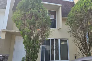 6252 Highland Ct, North Lauderdale, FL 33068 - Photo 1