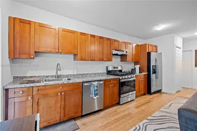 7950 Tatum Waterway Dr #N8, Miami Beach, FL 33141 - Photo 19