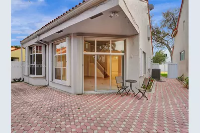 3745 Piccadilly St #114, Hollywood, FL 33021 - Photo 19